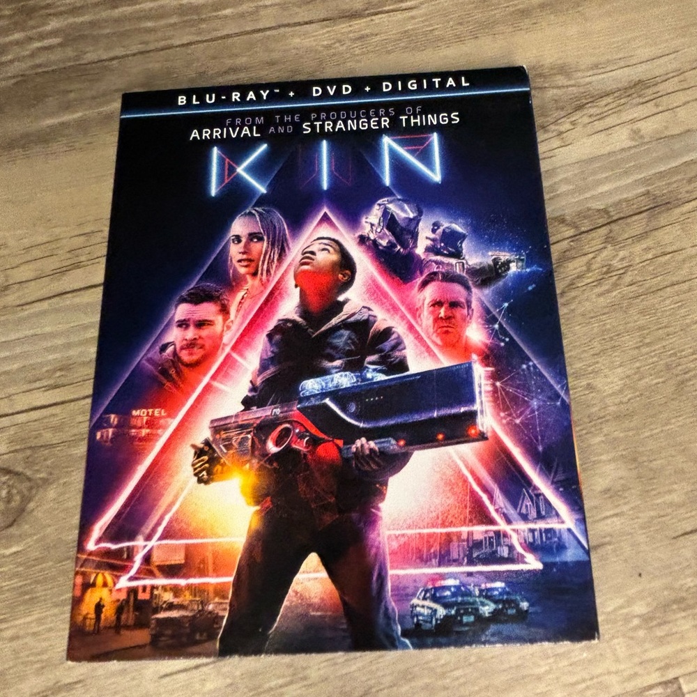 KIN Blu-Ray & DVD Great Condition